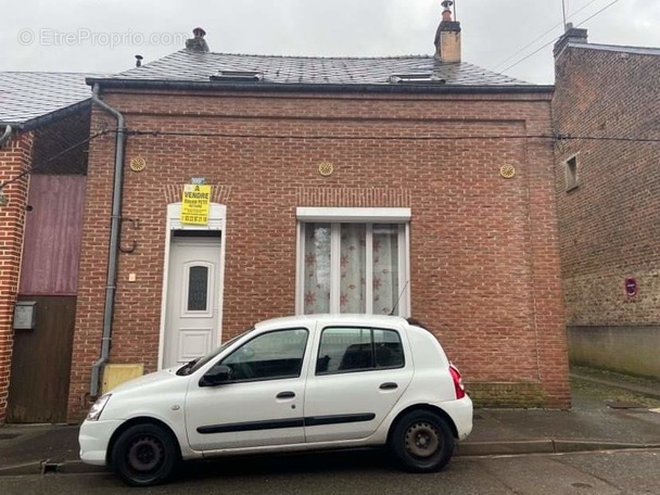 Maison à HIRSON