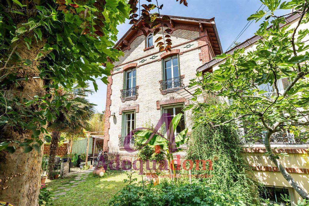 Maison à COLOMBES