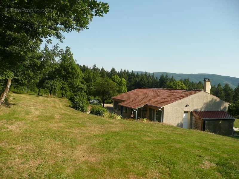 Maison à BOUT-DU-PONT-DE-LARN