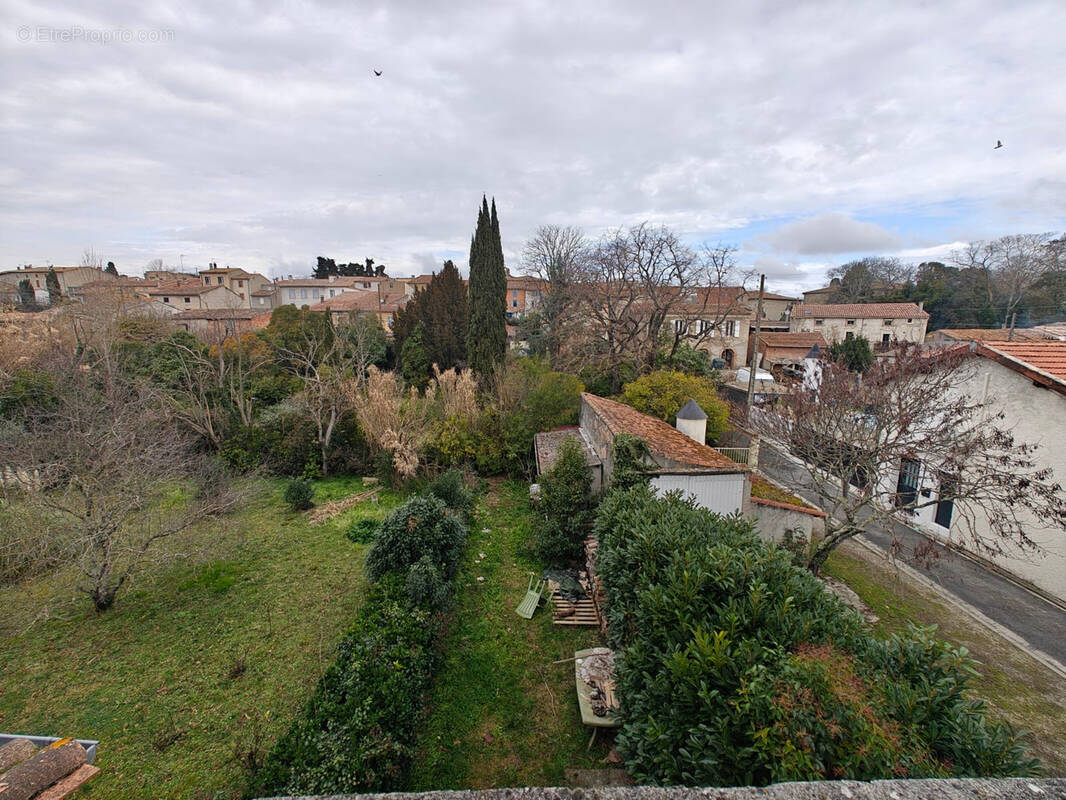 Maison à BELVEZE-DU-RAZES