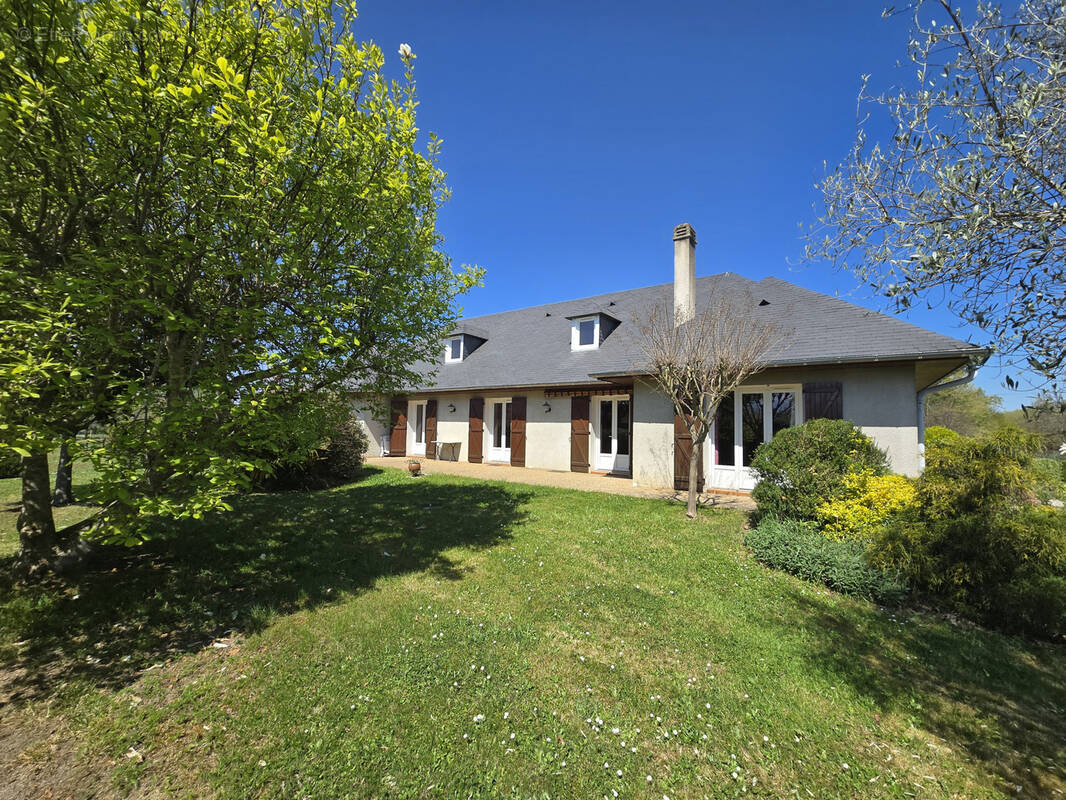 Maison à LALOUBERE