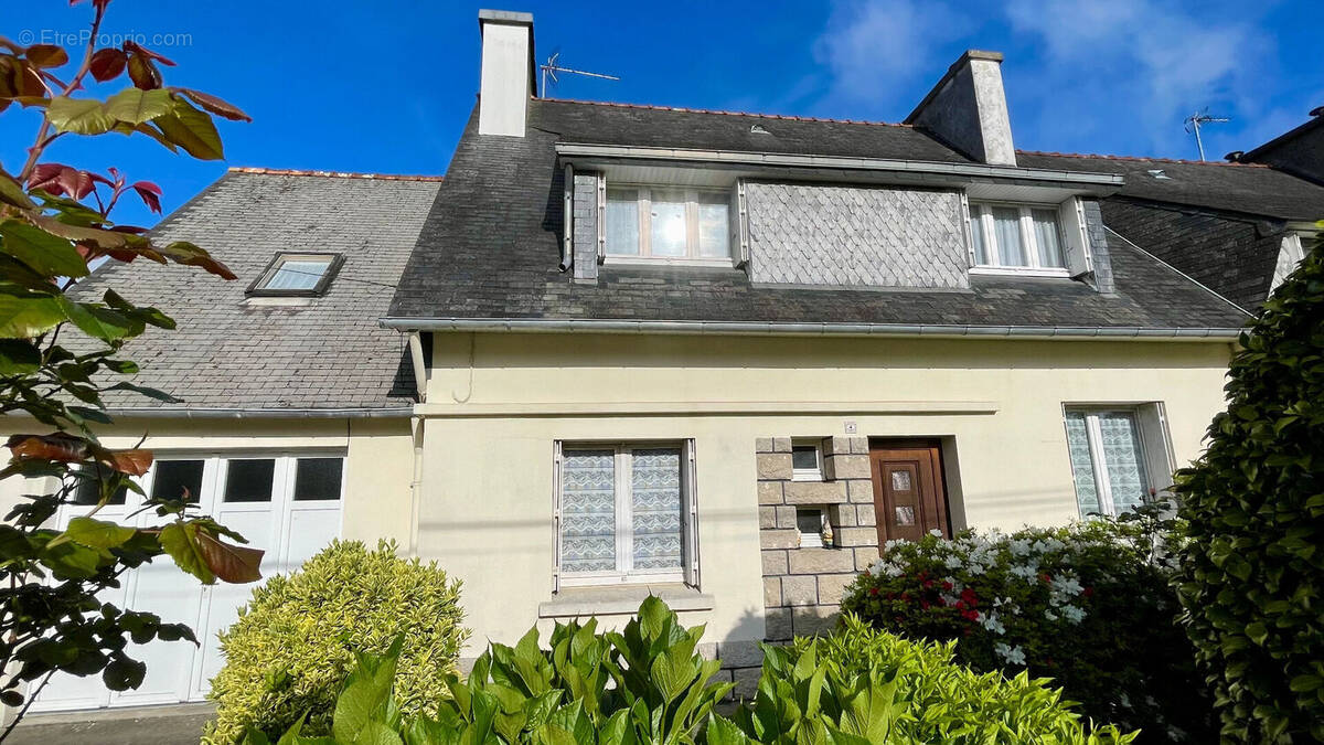 Maison à QUIMPER