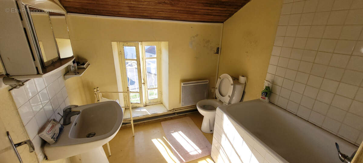 Maison à SAYAT
