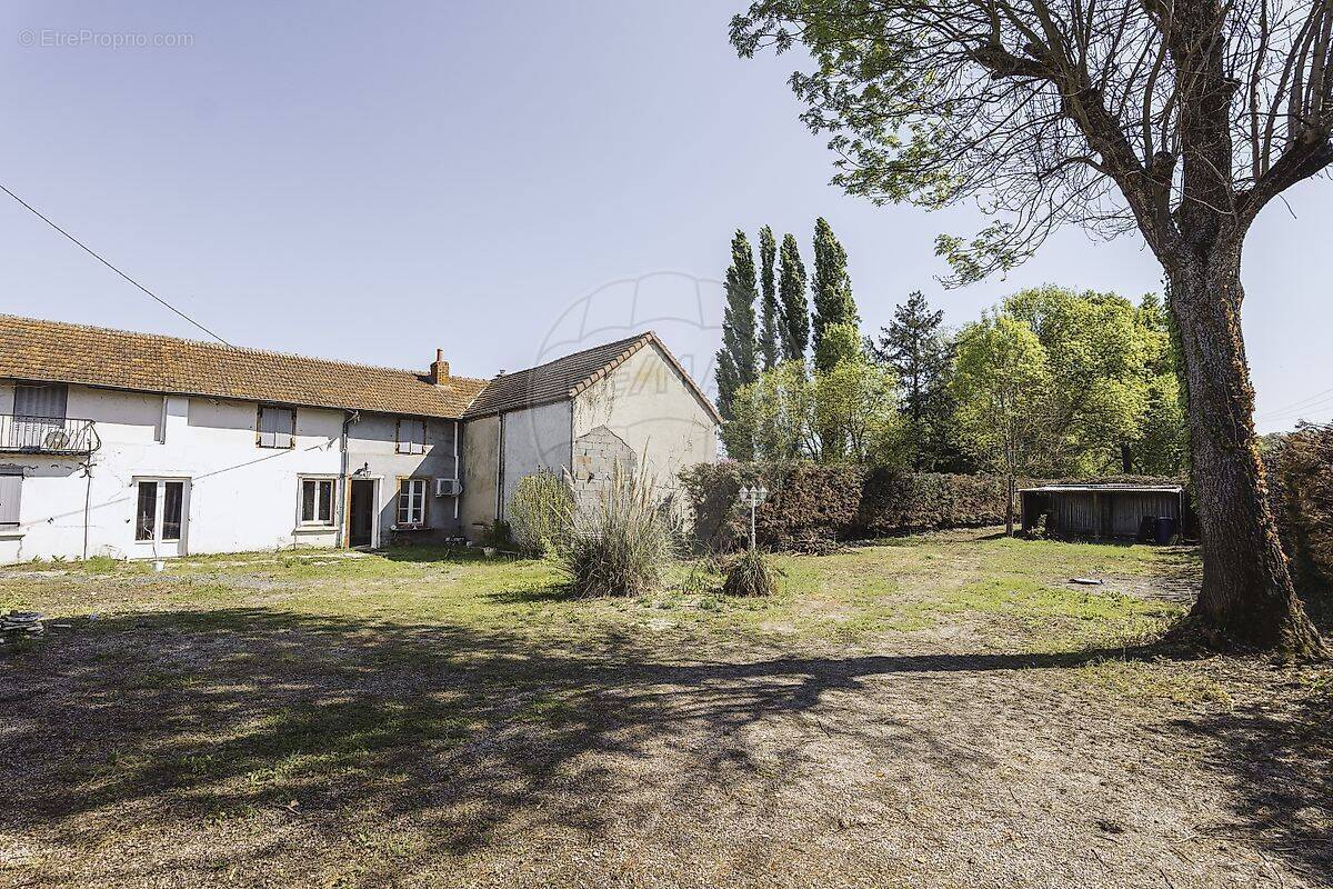 Maison à SAINT-LOUP