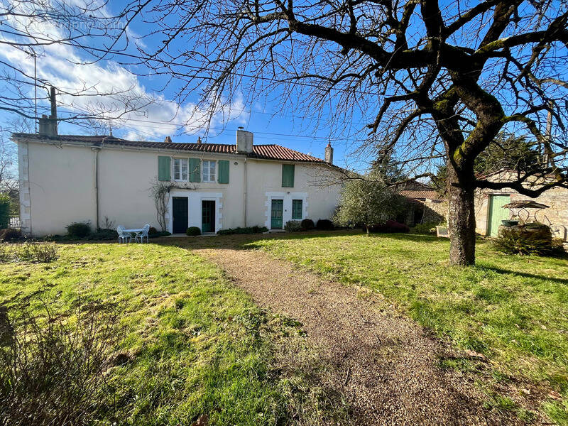 Maison à SAINTE-HERMINE