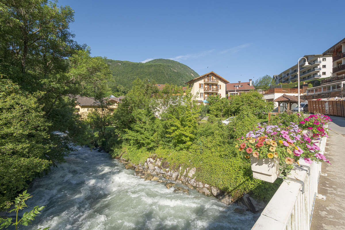 Terrain à BRIDES-LES-BAINS
