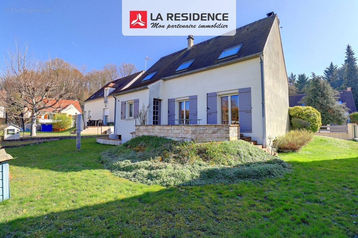 Maison à FREPILLON
