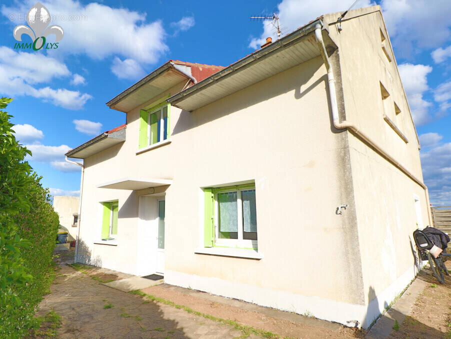 Maison à CHAMBLANC