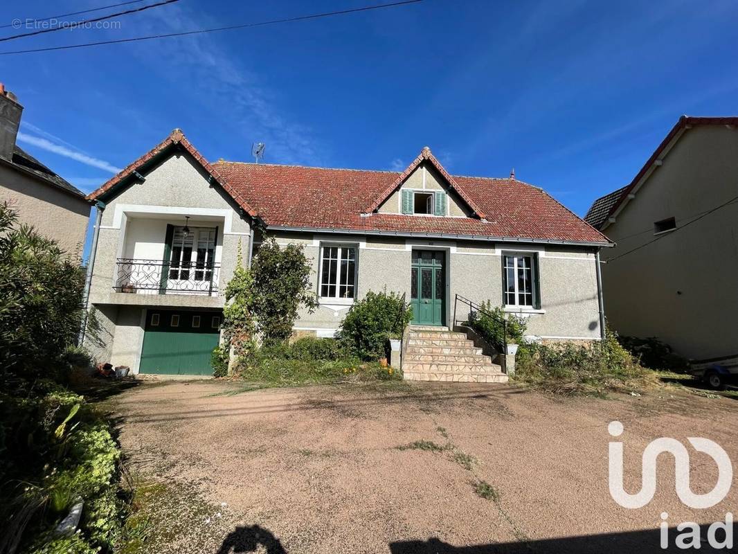 Photo 1 - Maison à SAINT-MESMIN
