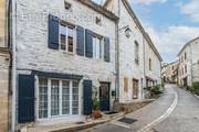 Maison à MONTAIGU-DE-QUERCY