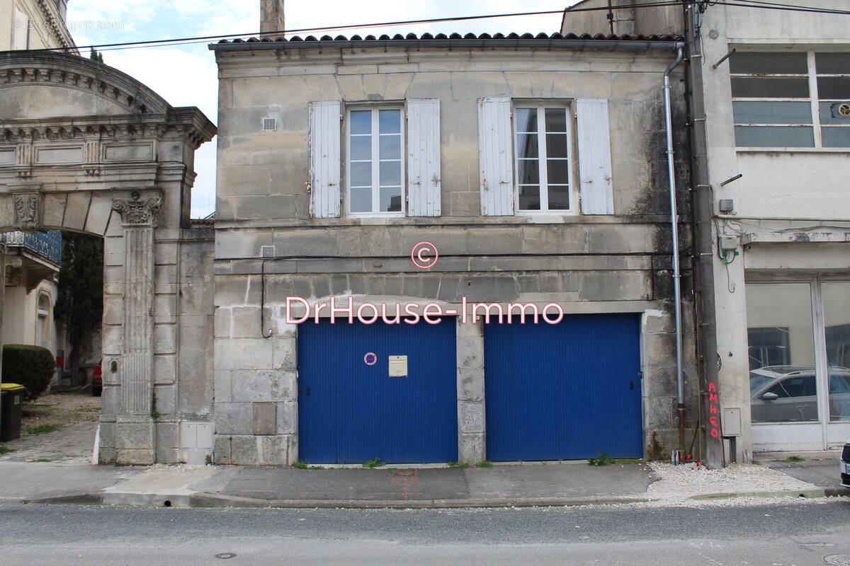 Maison à COGNAC