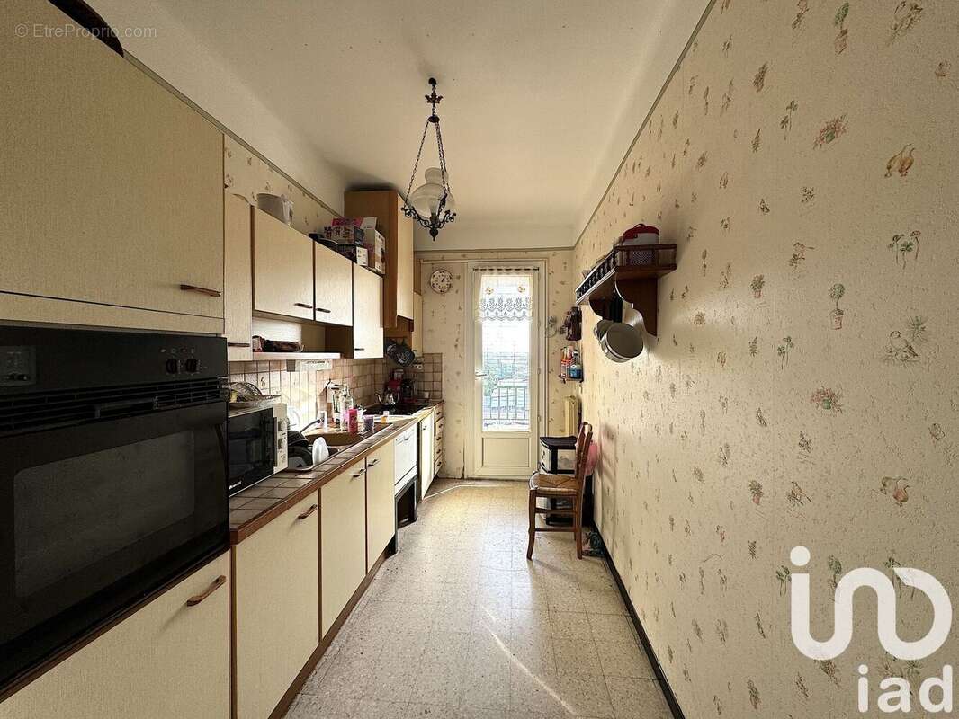 Photo 3 - Appartement à PORT-DE-BOUC