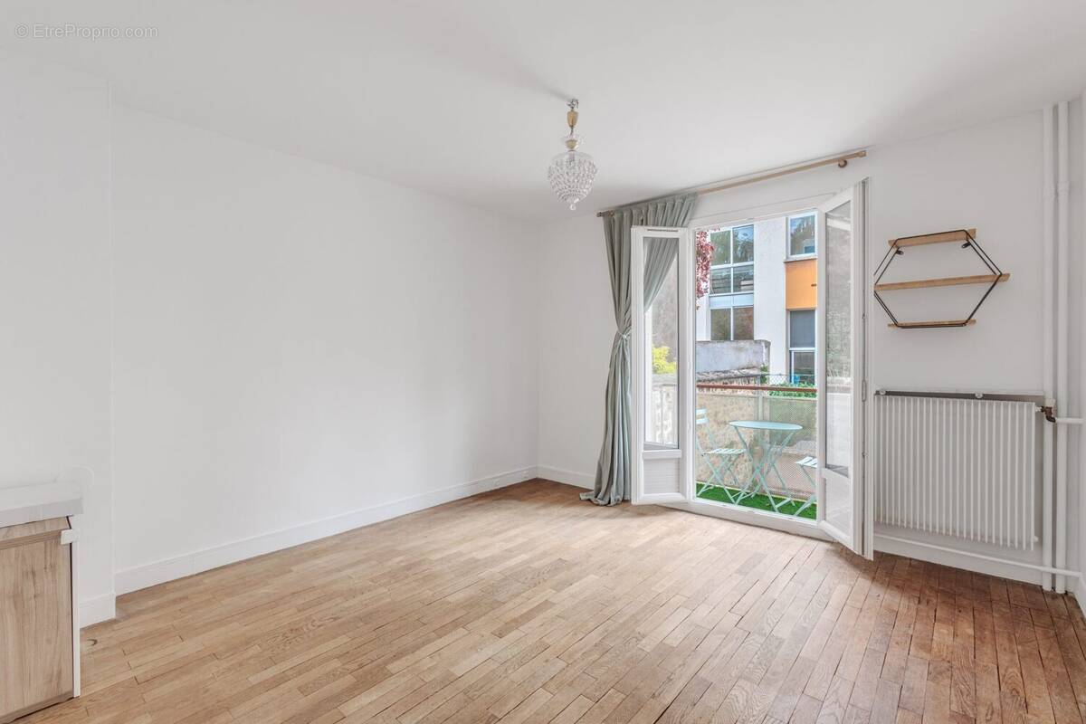 Appartement à ASNIERES-SUR-SEINE