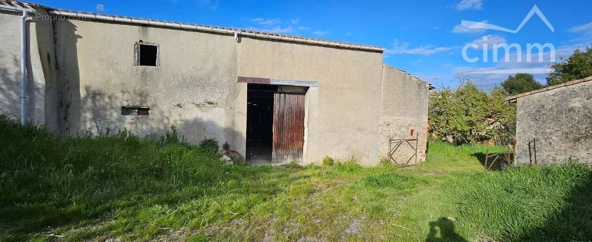 Maison à ALAIGNE