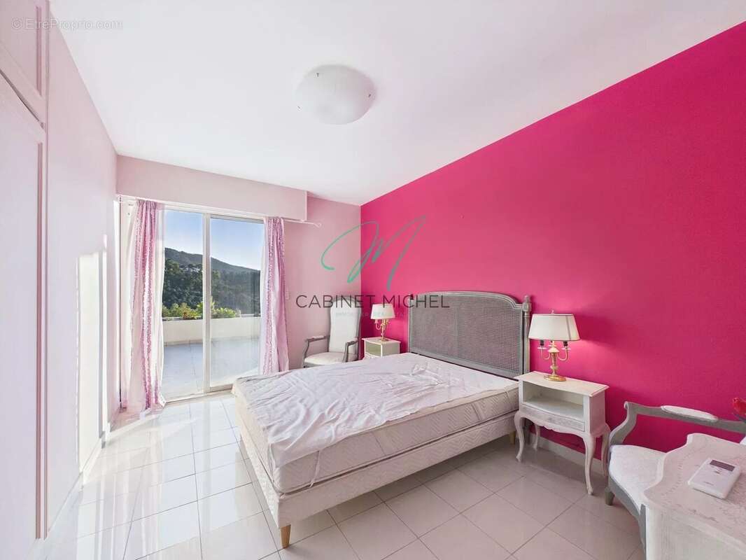 Appartement à MANDELIEU-LA-NAPOULE
