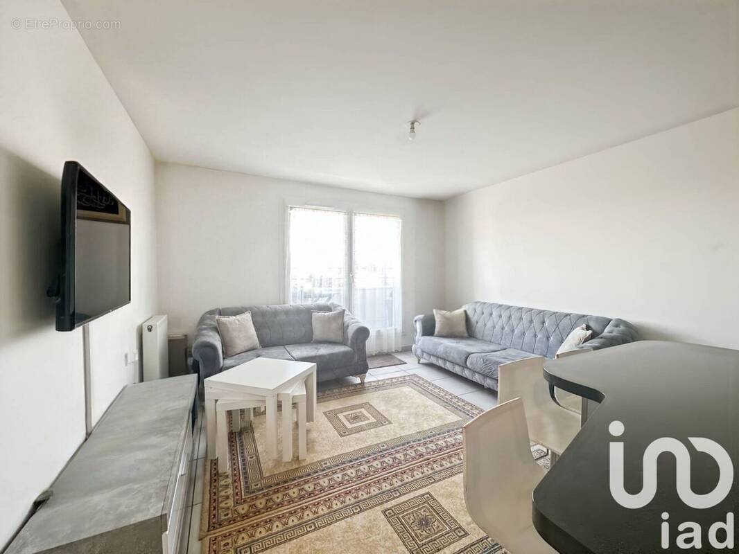 Photo 1 - Appartement à FLEURY-MEROGIS
