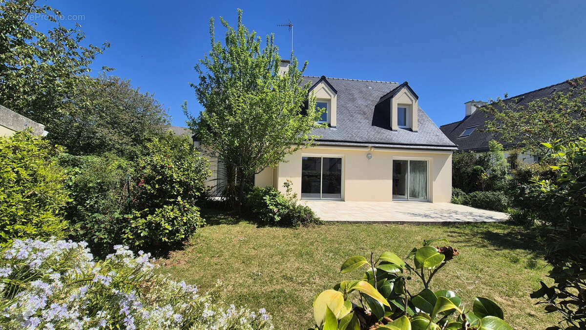Maison à CLOHARS-CARNOET