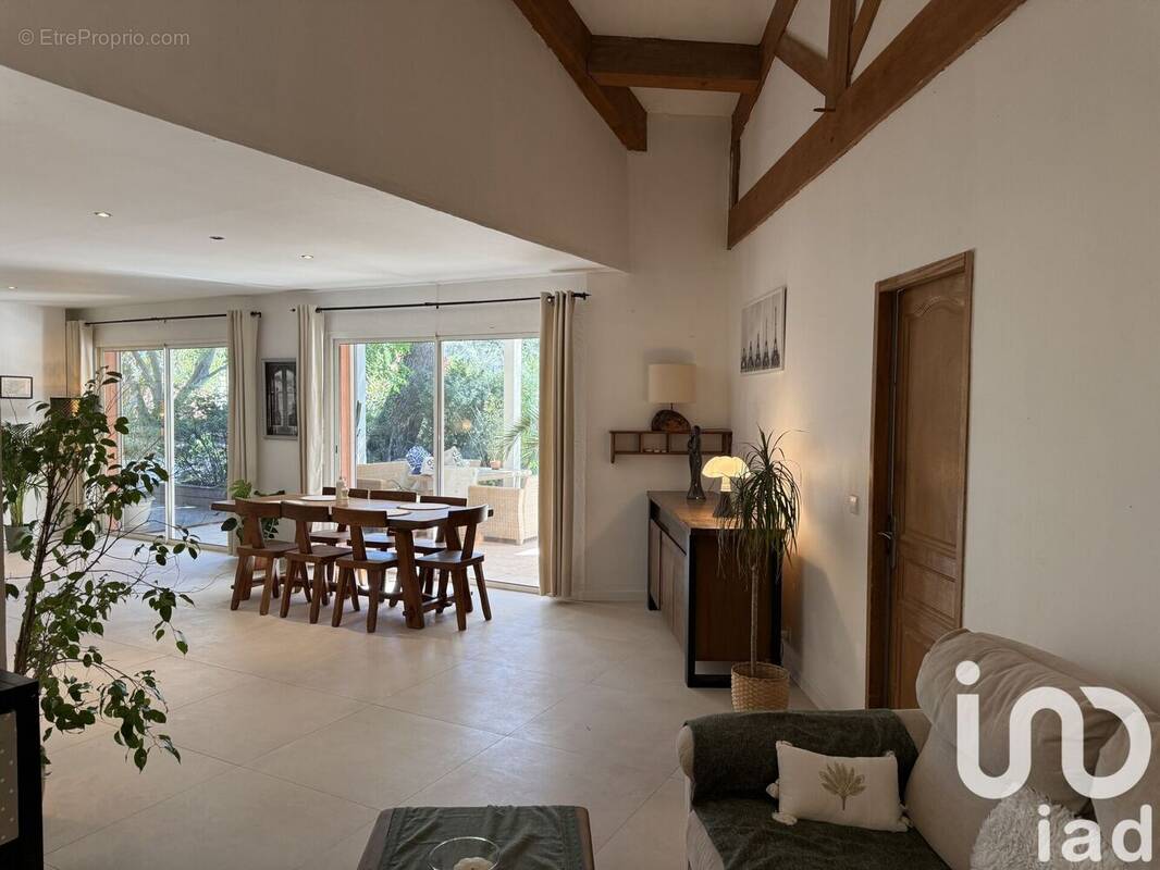 Photo 1 - Maison à LA FARLEDE