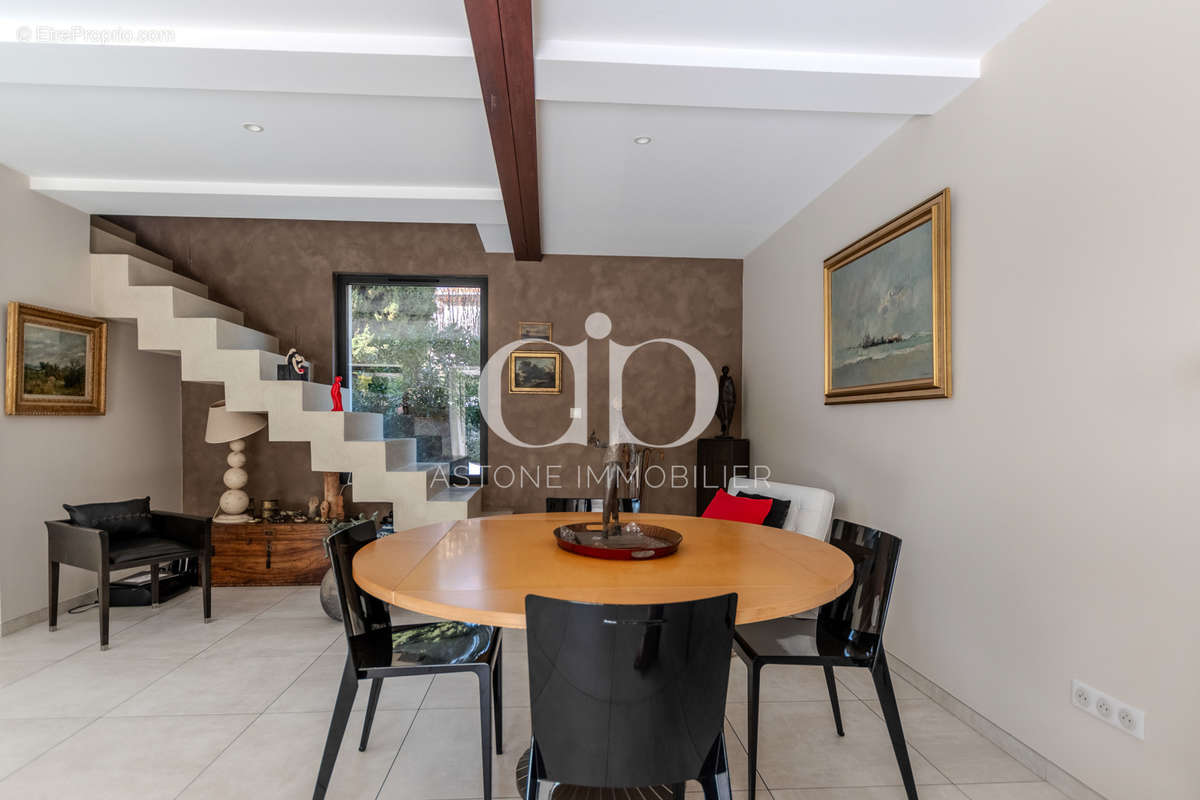 Maison à AIX-EN-PROVENCE