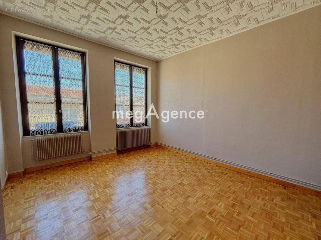 Appartement à LYON-9E