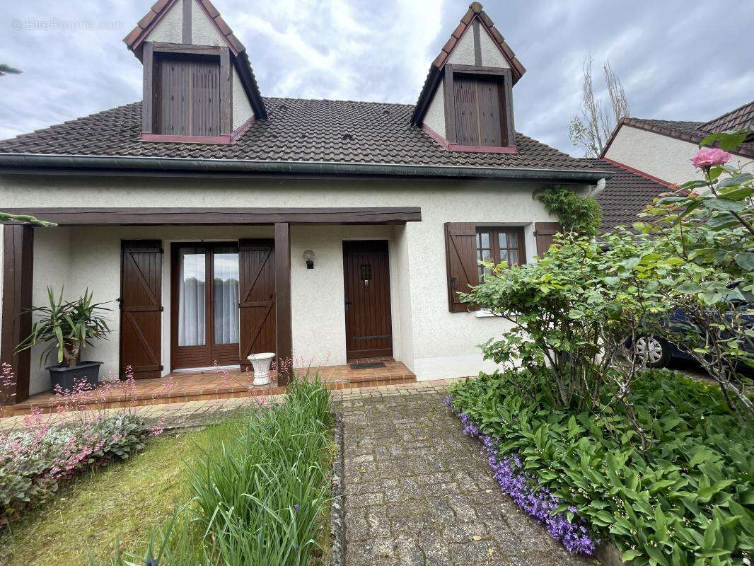 Maison à CUSSET
