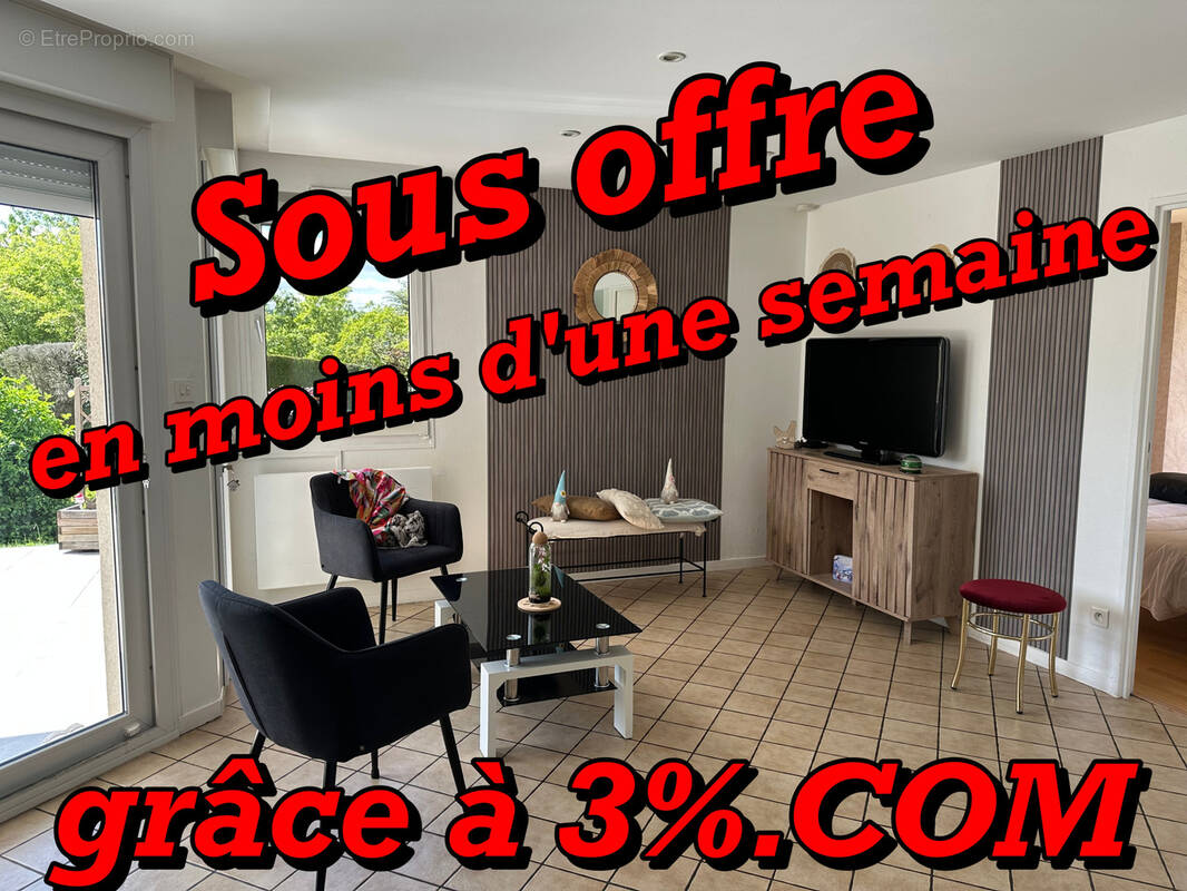 Appartement à CHARMES