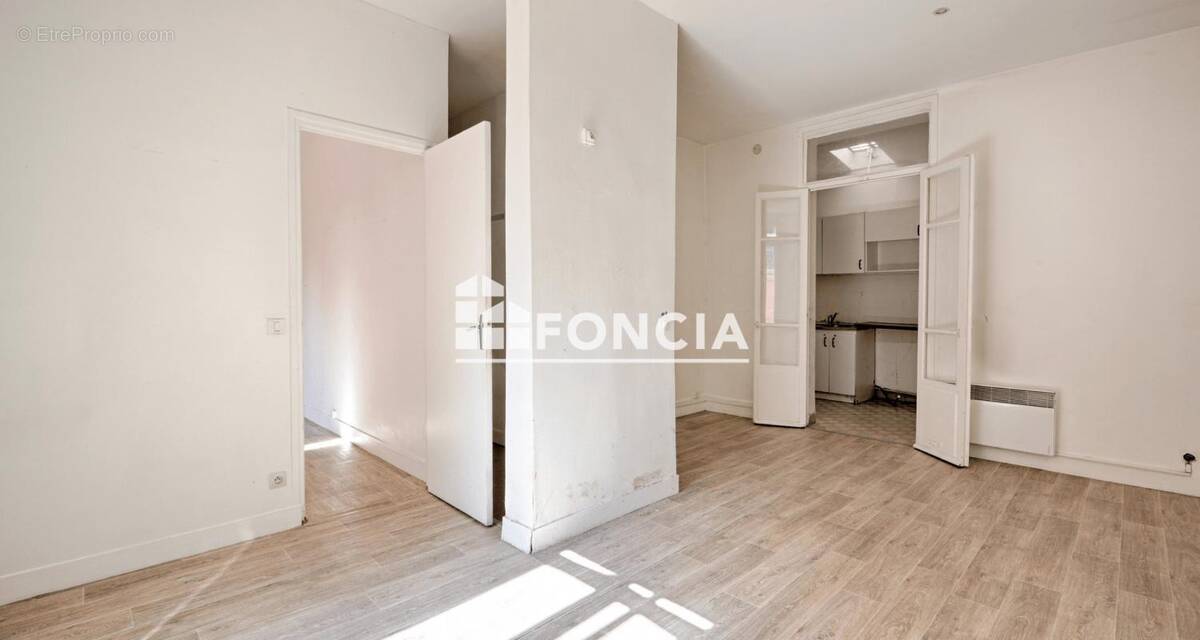 Appartement à MONTROUGE