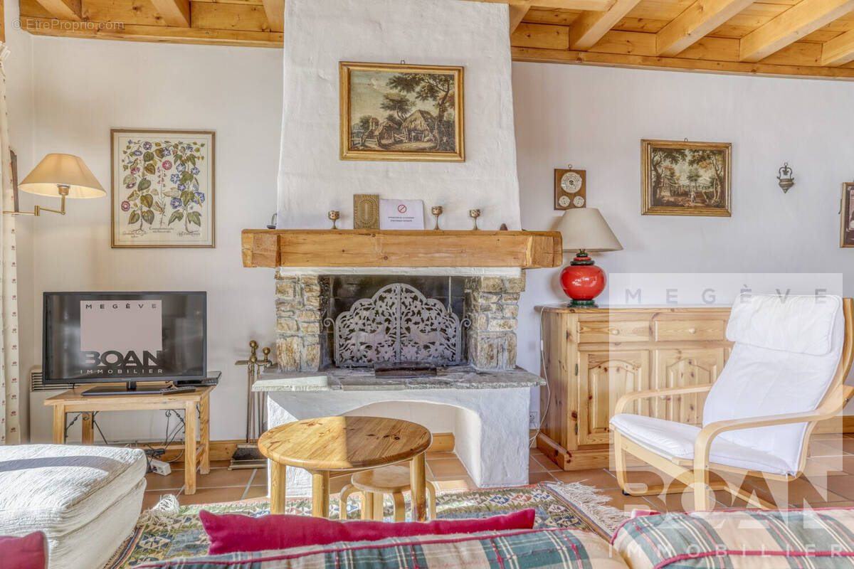 Appartement à DEMI-QUARTIER