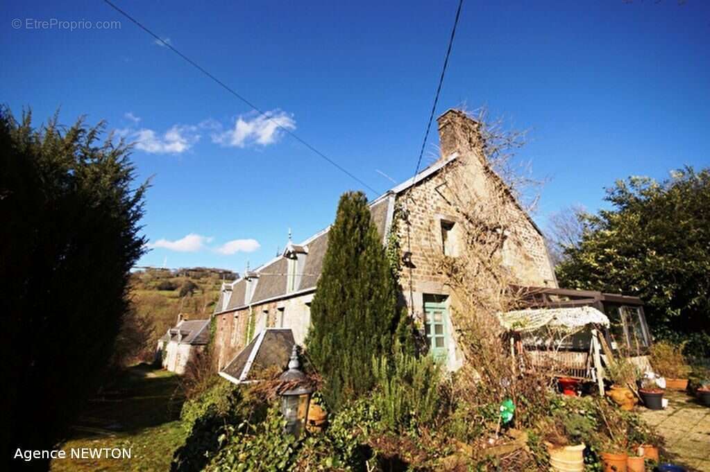 Maison à PERCY