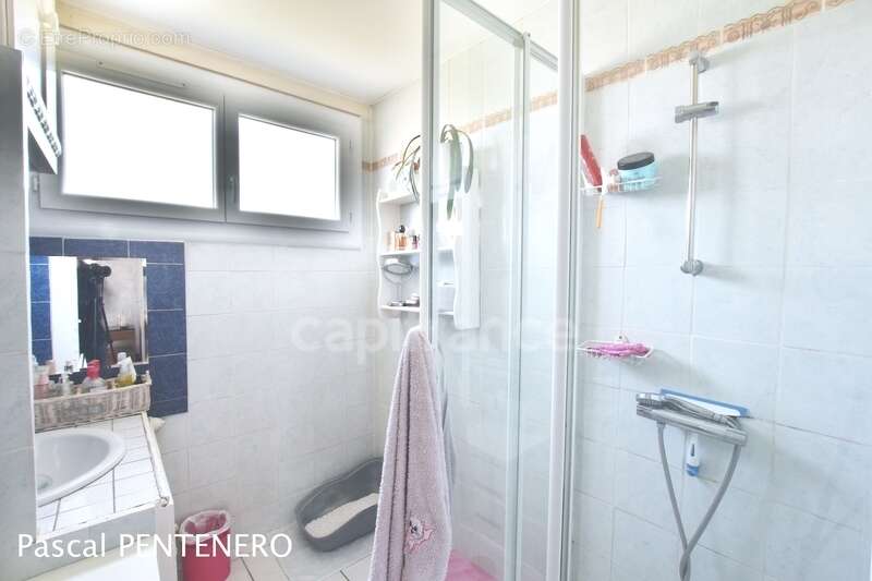 Appartement à VAULX-EN-VELIN