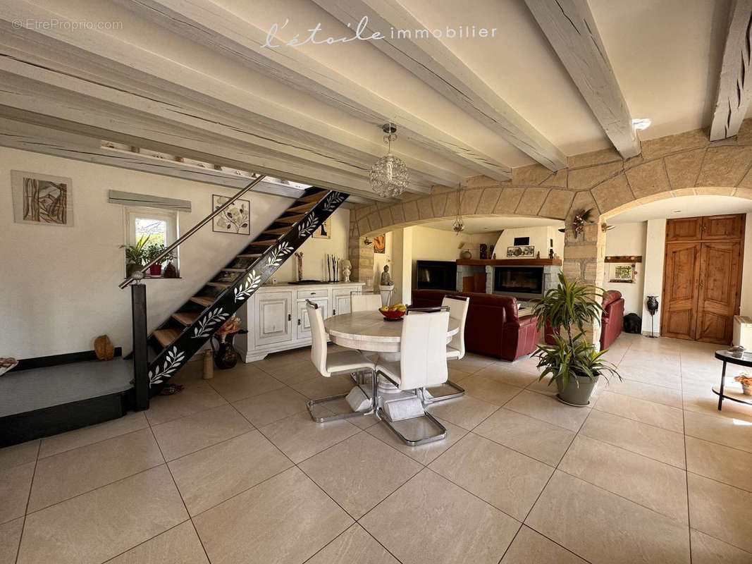 Maison à L&#039;AIGLE