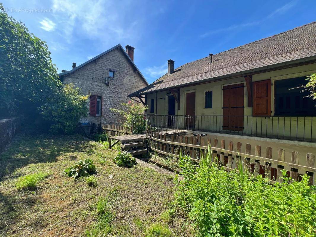Appartement à LE PONT-DE-BEAUVOISIN