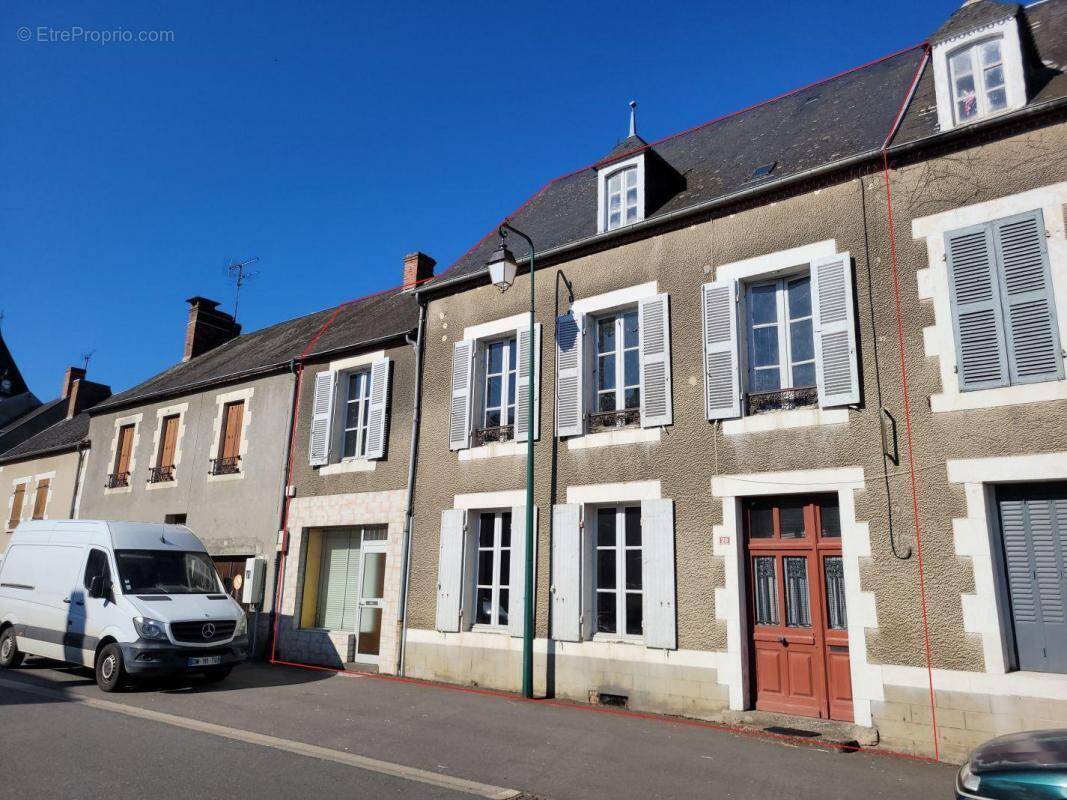 Maison à PREVERANGES