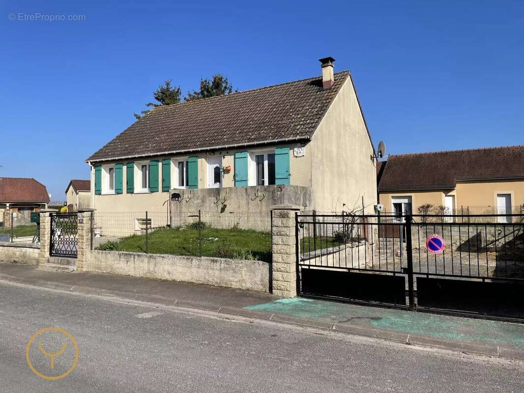 Maison à ROMILLY-SUR-SEINE