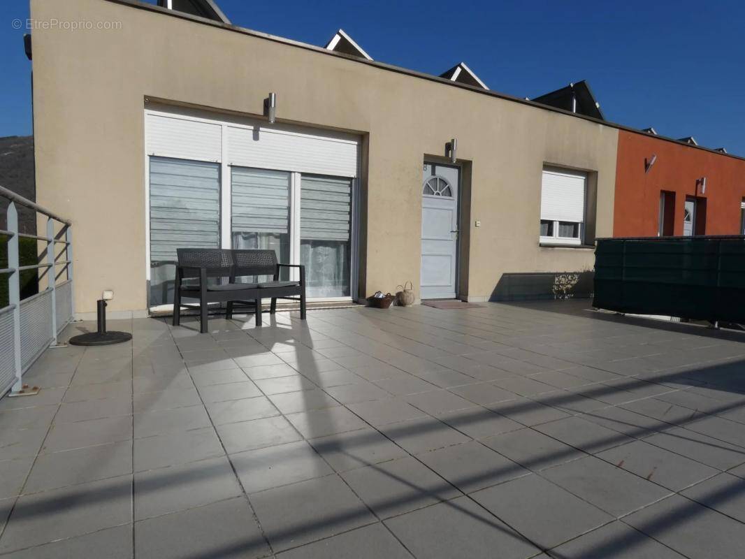 Appartement à LA RAVOIRE
