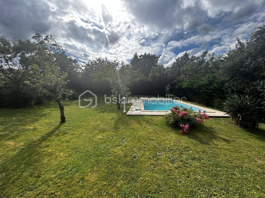 Maison à CIVRAY