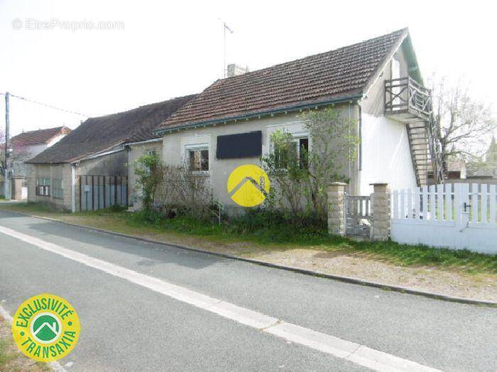 Maison à CONCREMIERS
