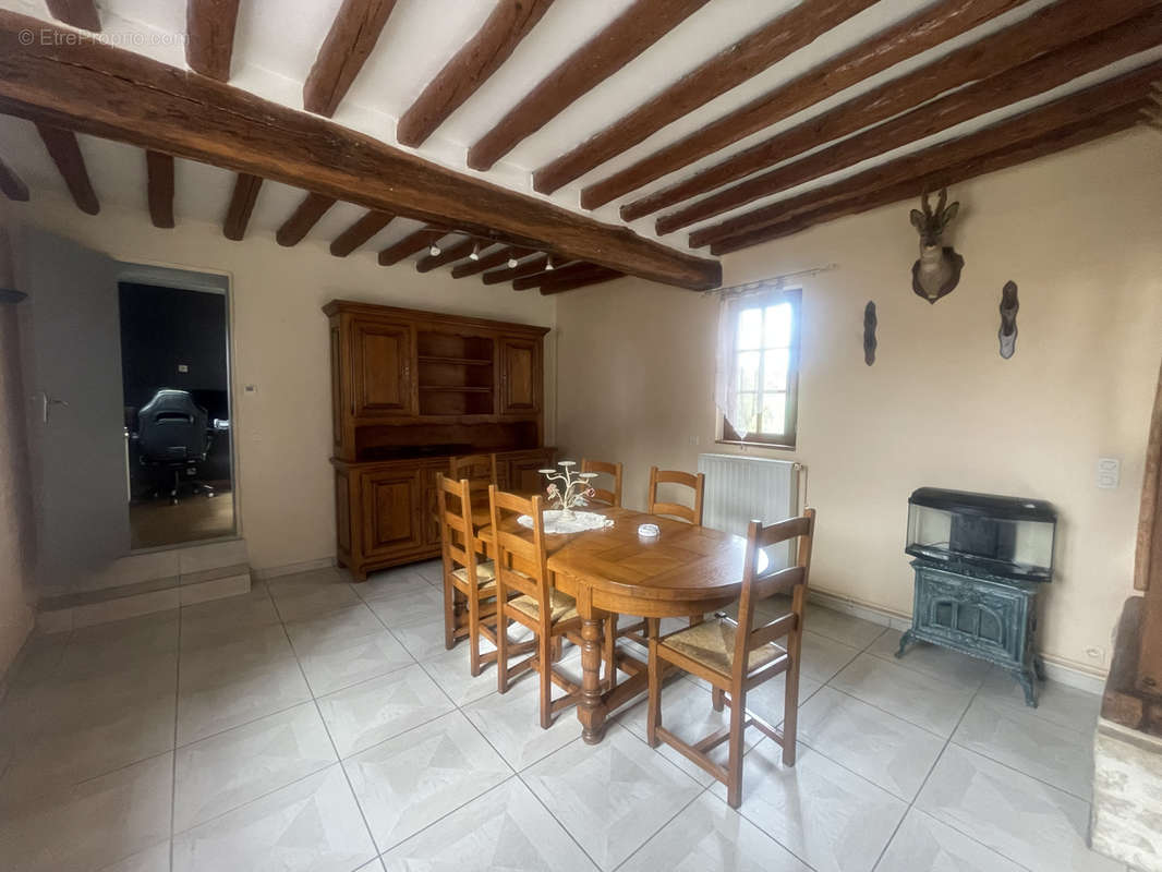 Maison à VIMOUTIERS