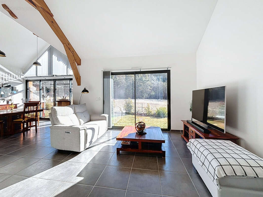 Maison à JAUSIERS