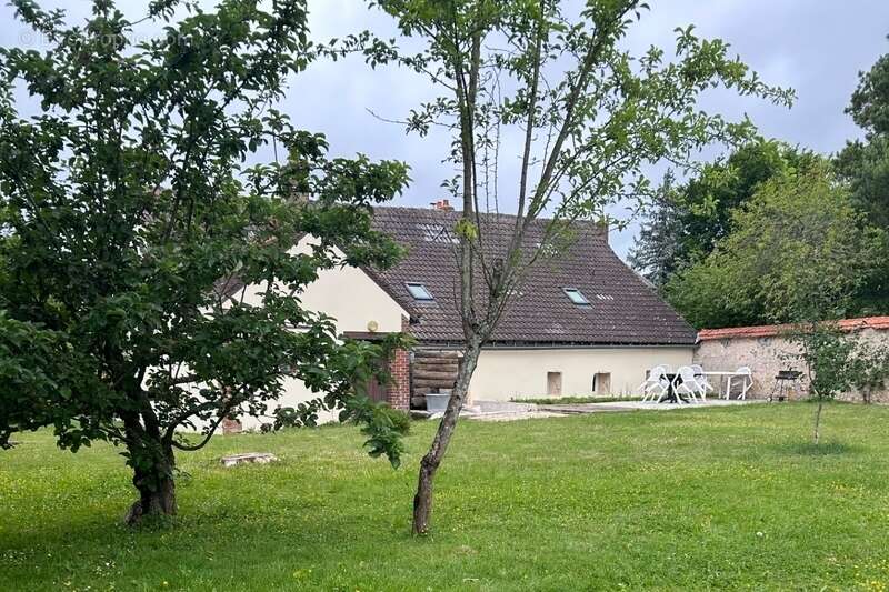 Maison à BLENEAU
