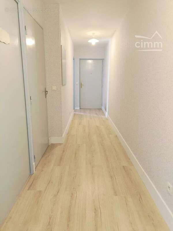 Appartement à VAULX-EN-VELIN