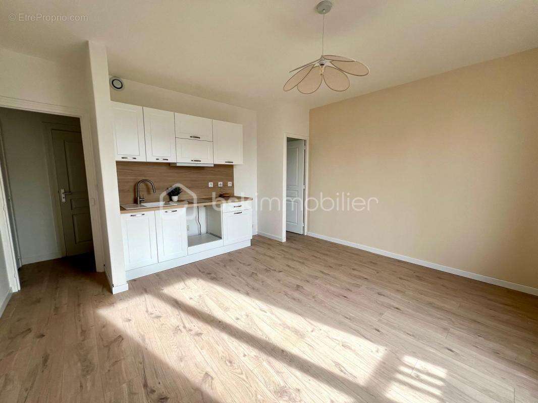 Appartement à ARPAJON