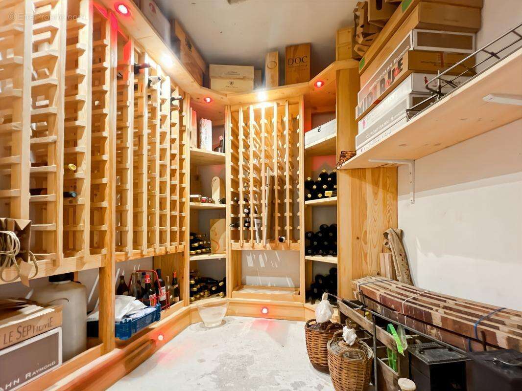 Maison à QUARANTE