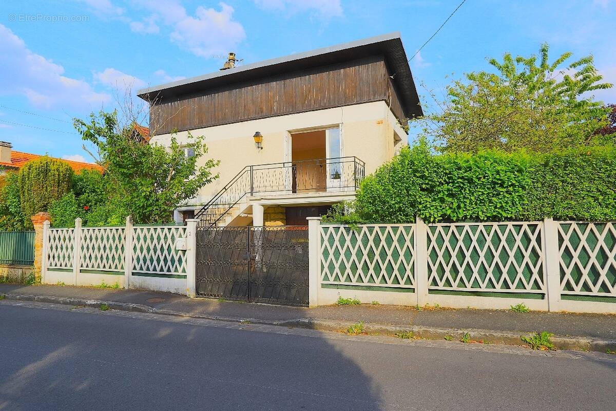 Maison à BRUNOY