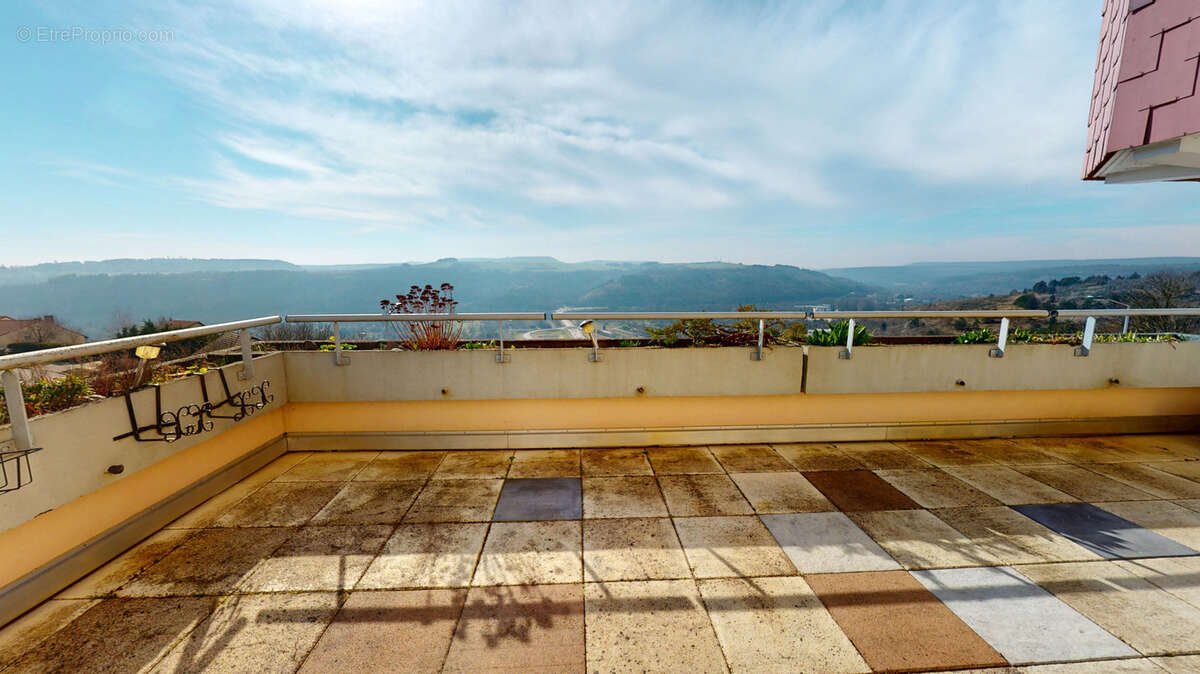 Appartement à TALANT