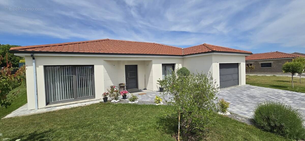 Maison à TOUL
