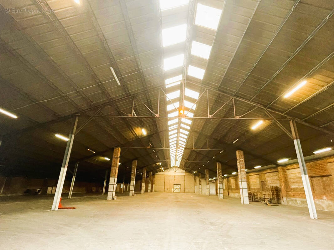 Commerce à WORMHOUT