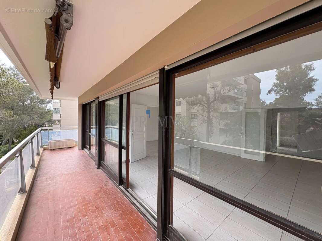 Appartement à SAINT-RAPHAEL