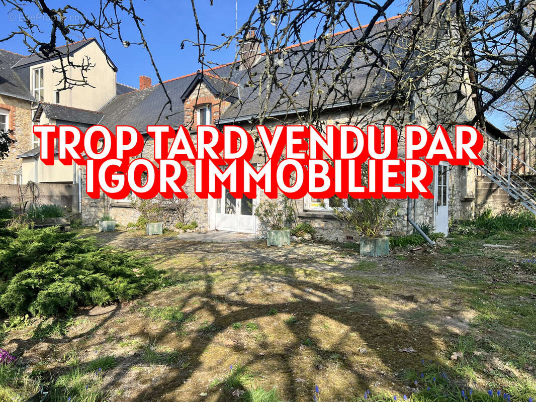 Maison à DERVAL