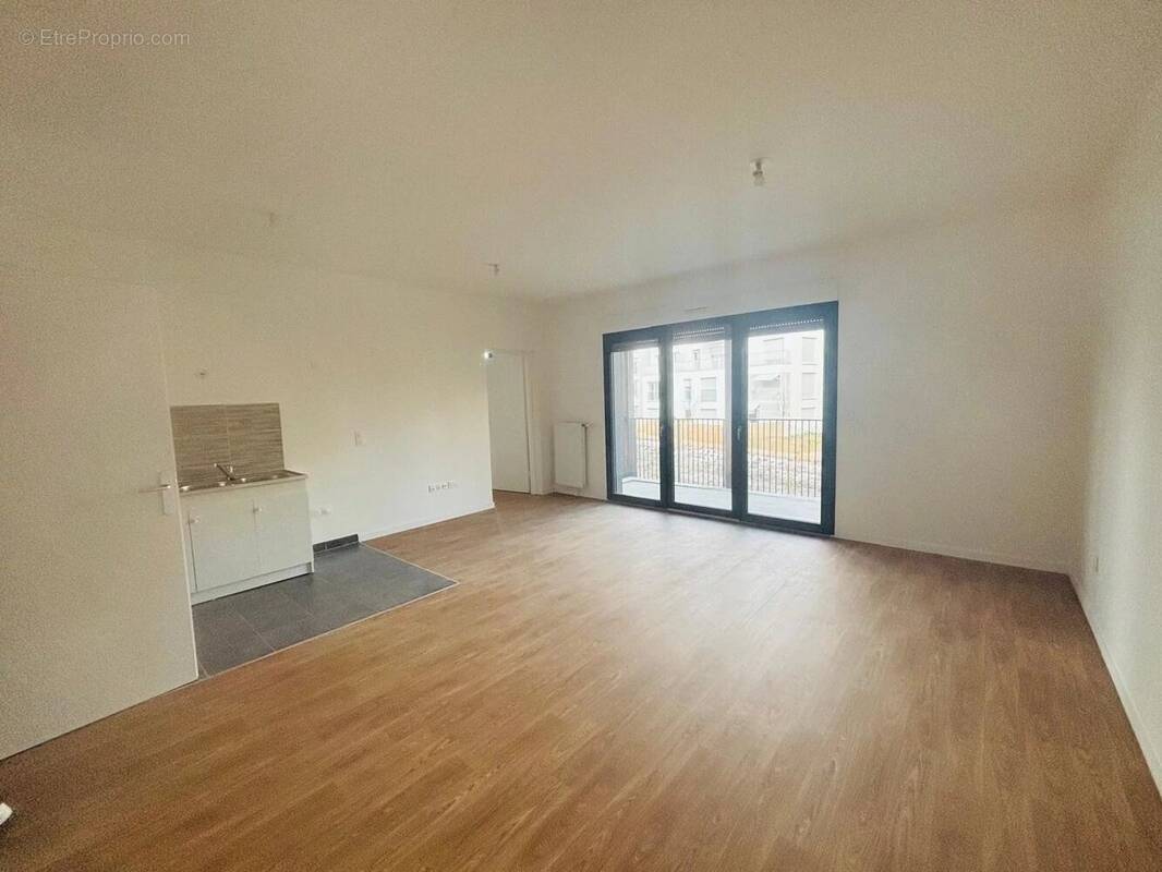 Appartement à STAINS
